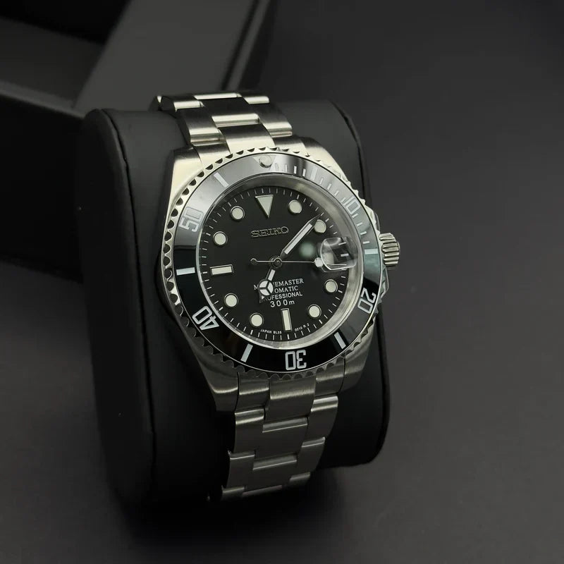Seikomariner | Black