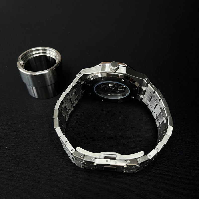 Seikoak | Black